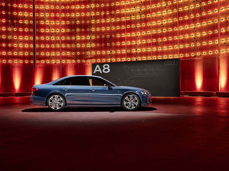 Audi-A8-2022-6
