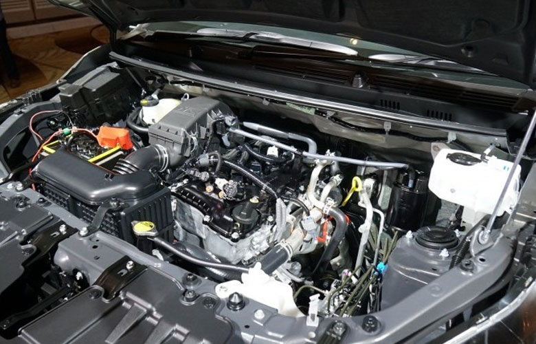 Toyota Rush sử dụng loại động cơ xăng 2NR-VE 1.5L I4 cho công suất vận hành 102 mã lực