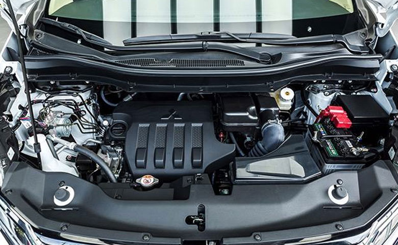 Mitsubishi Xpander sử dụng động cơ xăng 1.5L MIVEC cho công suất vận hành 104 mã lực