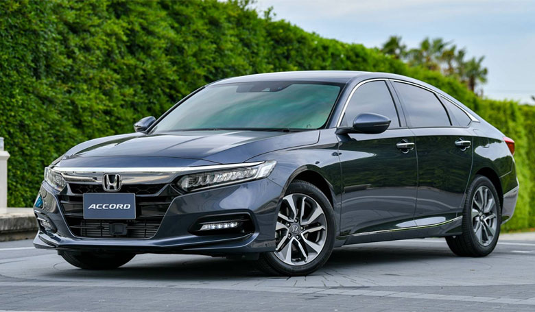 Đánh giá ngoại thất Honda Accord 2022
