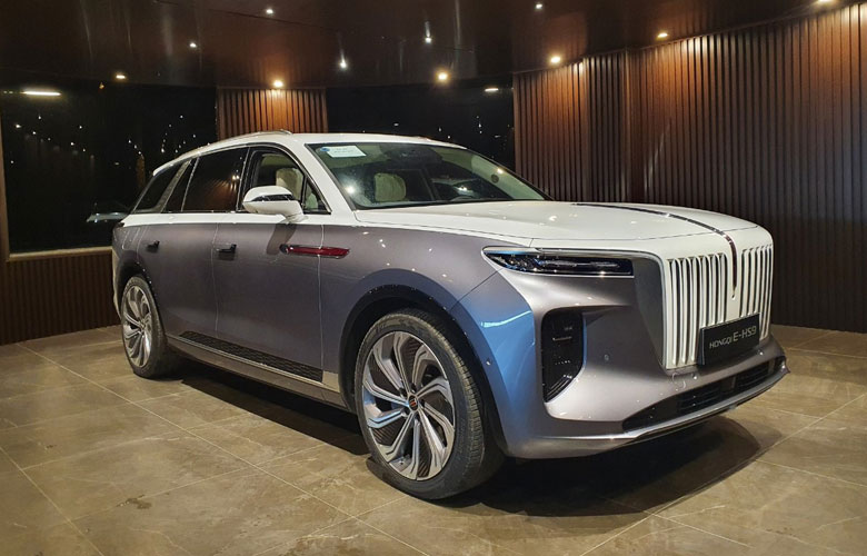 Có nên mua Hongqi E-HS9 2022 không?