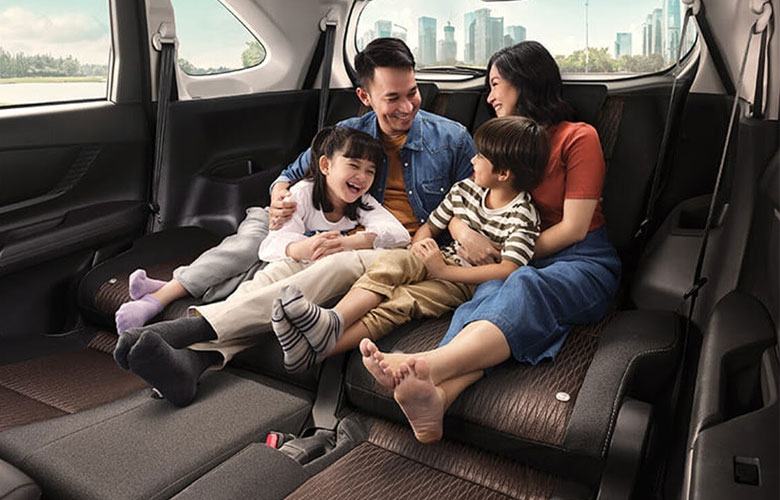 Khoang hành khách và ghế ngồi trên Toyota Avanza khá tiện nghi