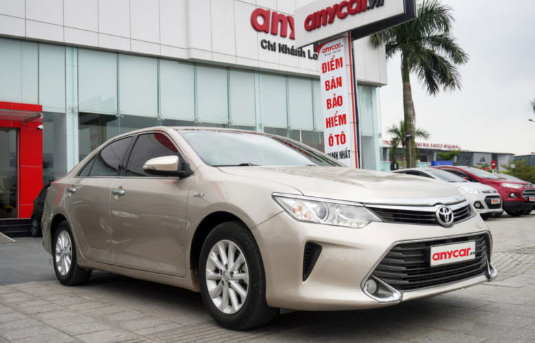 Mua xe Toyota Camry cũ tại Anycar