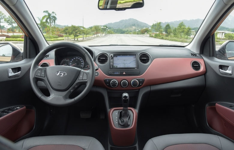 Nội thất của Hyundai i10 cũ