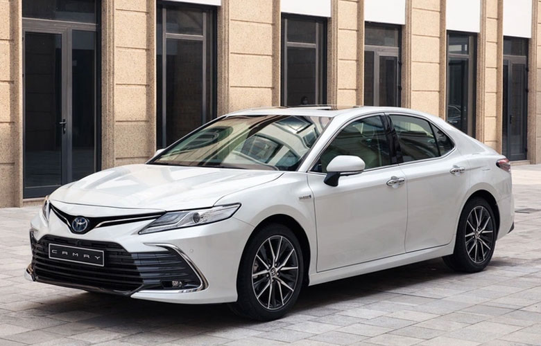 Toyota Camry đời mới 2022 