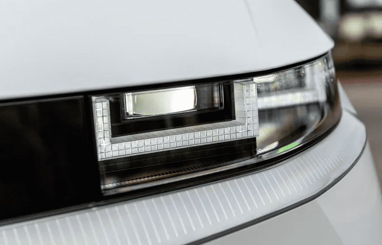 Cụm đèn pha dạng LED của Hyundai Ioniq 5