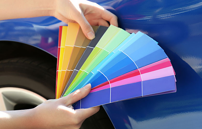 Đối với xe bọc Decal thì tuổi thọ của Decal có thể lên đến 10 năm và lớp sơn zin vẫn được giữ như mới