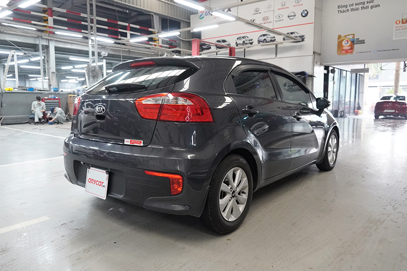 Kia Rio Hatchback 1.4AT 2014 - 6