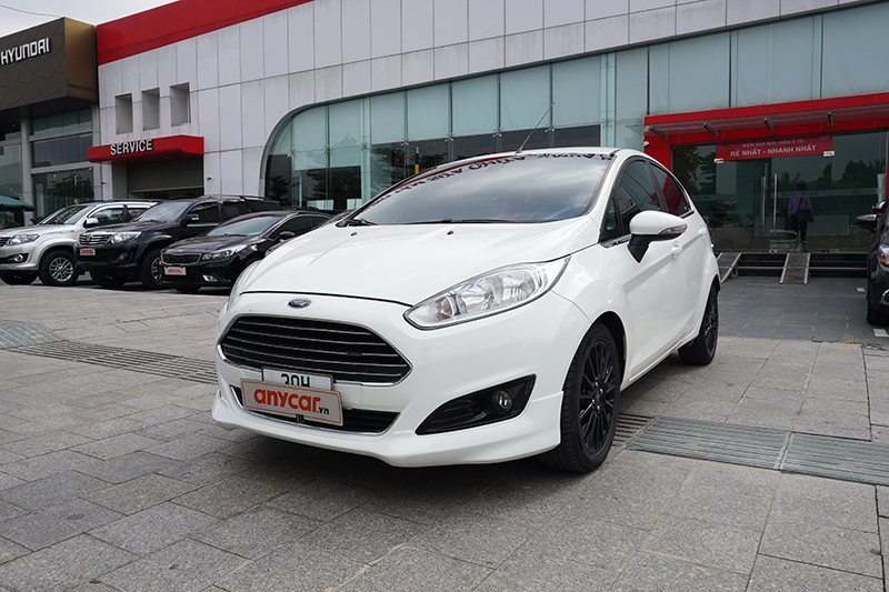 Ford Fiesta Ecoboost 1.0AT 2016 - 3