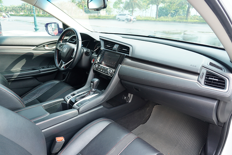 Honda Civic RS 1.5AT Turbo 2019 - 11
