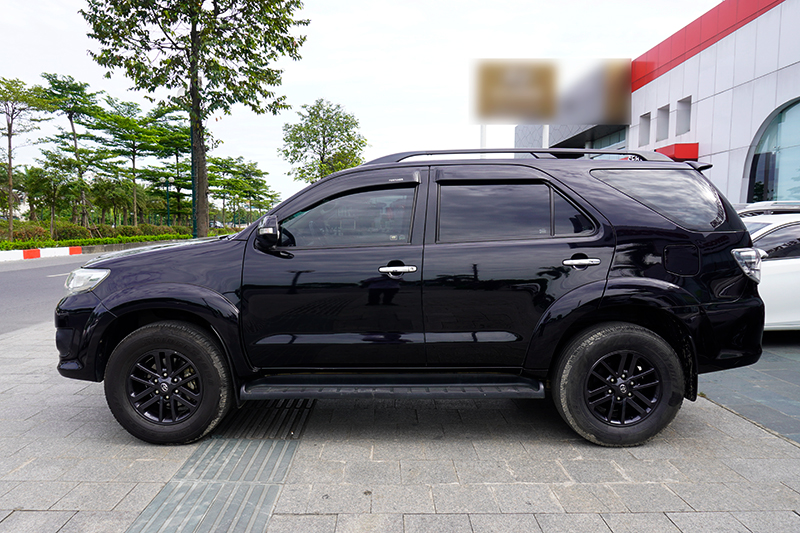 Toyota Fortuner 2.7AT 2012 - 5