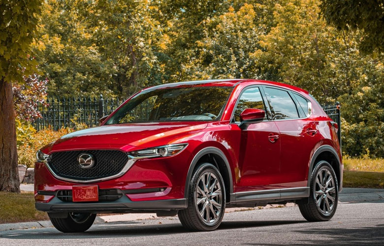 Mazda CX-5 2020 được đánh giá cao bởi thiết kế hiện đại, sang trọng