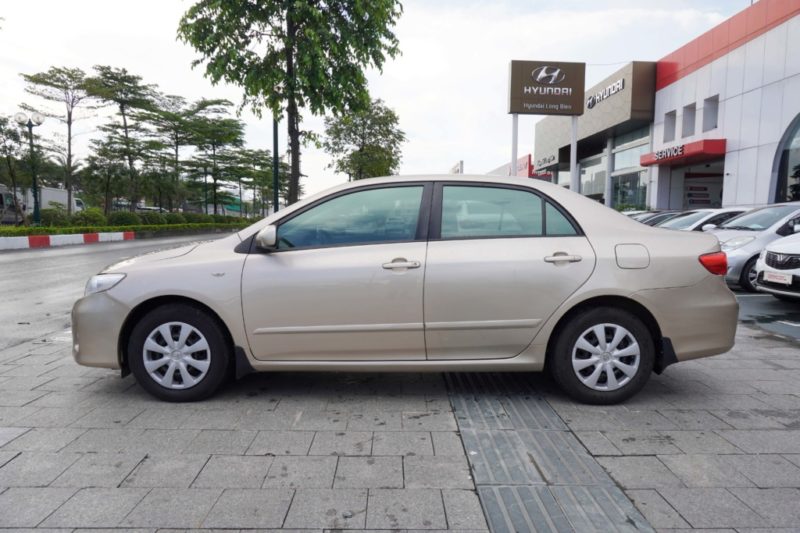 Toyota Corolla Altis 1.6AT 2011 - 5