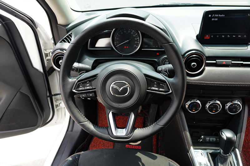Mazda 2 Luxury 1.5L AT 2019 - 9