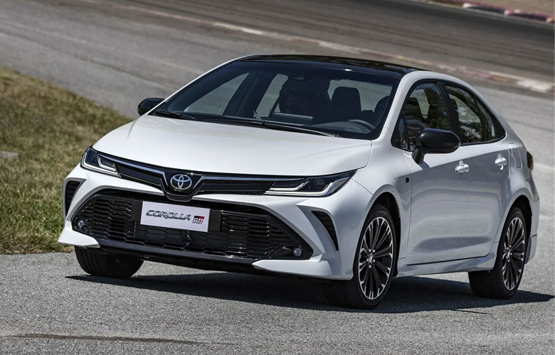 Toyota Corolla 2023 mang đến khả năng vận hành ổn định và tiết kiệm nhiên liệu