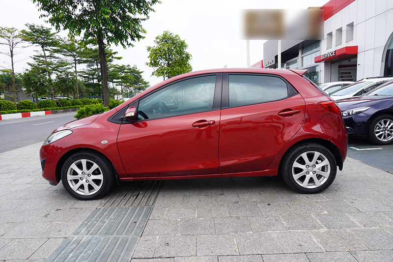 Mazda 2S Hatchback 1.5AT 2015 - 5