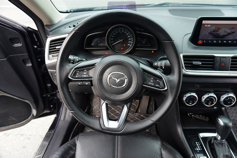 Mazda 3 Facelift 1.5AT 2018 - 12