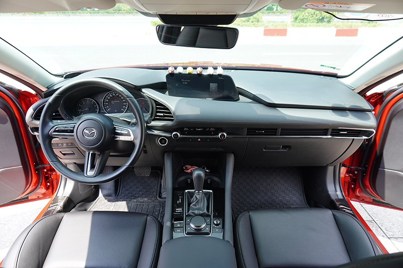 Mazda 3 Luxury 1.5AT 2020 - 11
