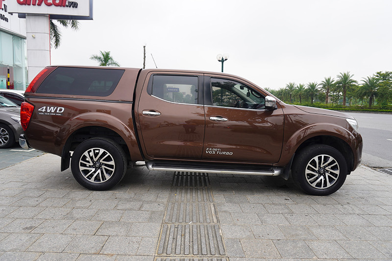 Nissan Navara SL 2.5L MT 4WD 2017 - 4