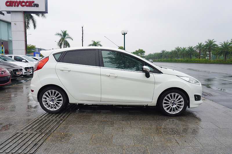 Ford Fiesta Ecoboot 1.0AT 2016 - 4