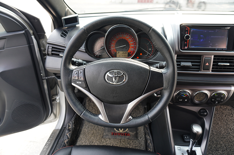 Toyota Yaris 1.3L AT 2014 - 12