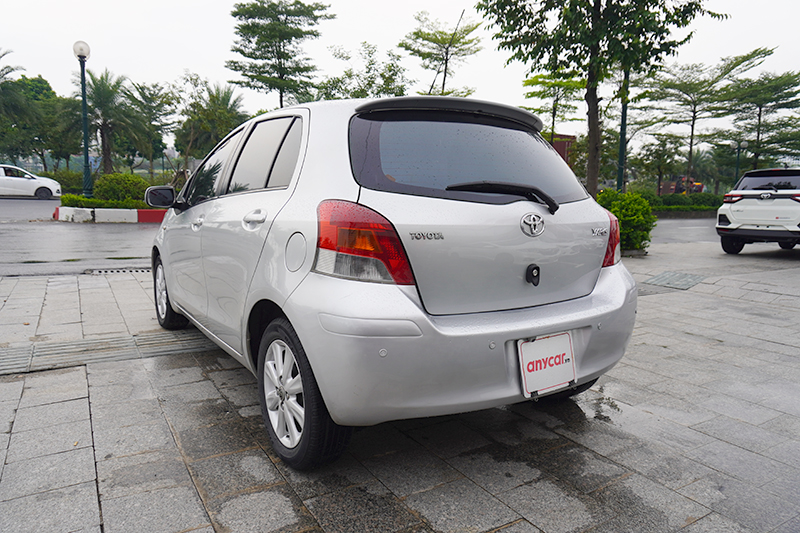 Toyota Yaris 1.3L AT 2009 - 8