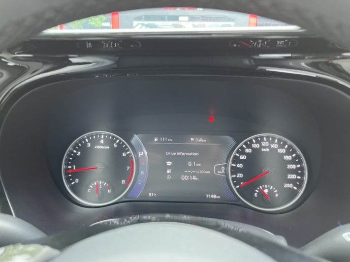 Kia Seltos premium 1.4AT 2020 - 11
