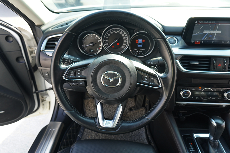 Mazda 6 Premium 2.0AT 2017 - 12