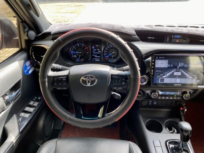 Toyota Hilux 4.4 2.8AT L 2021 - 11