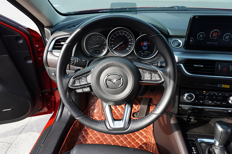 Mazda 6 Premium 2.0AT 2018 - 10
