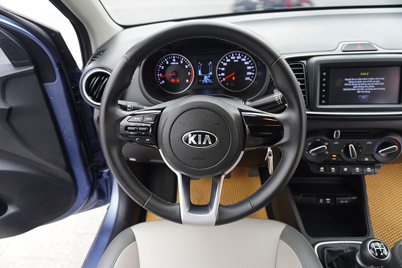 Kia Soluto Base Sedan 1.4MT 2020 - 12