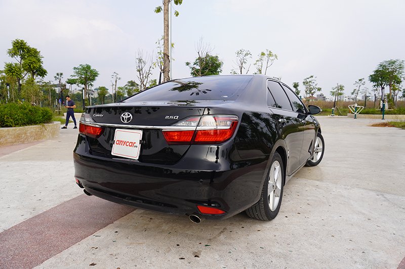 Toyota Camry Q 2.5AT 2016 - 6