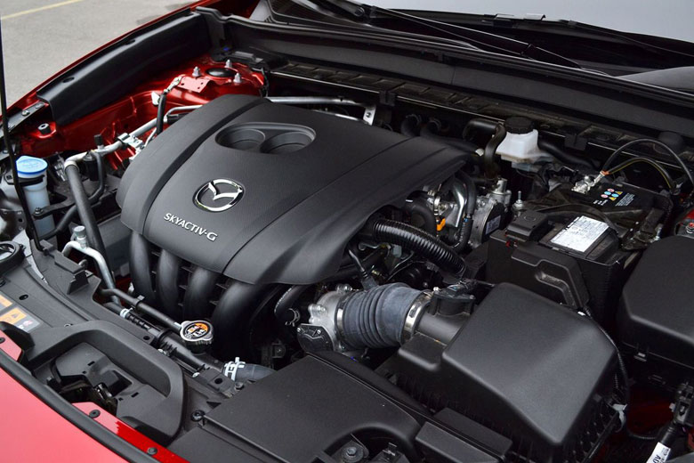Mazda CX-30 trang bị khối động cơ Skyactive 2.0L