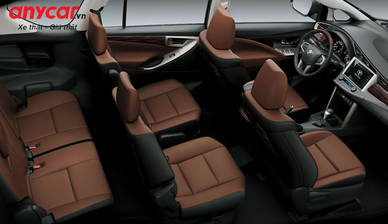 Toyota Innova là mẫu MPV có không gian nội thất rộng rãi bậc nhất phân khúc