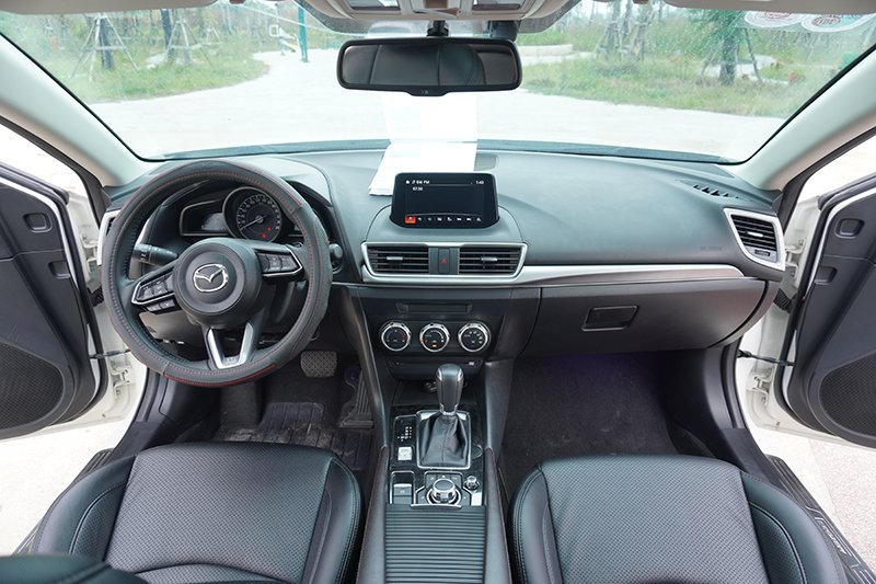 Mazda 3 SD 1.5AT 2018 - 12