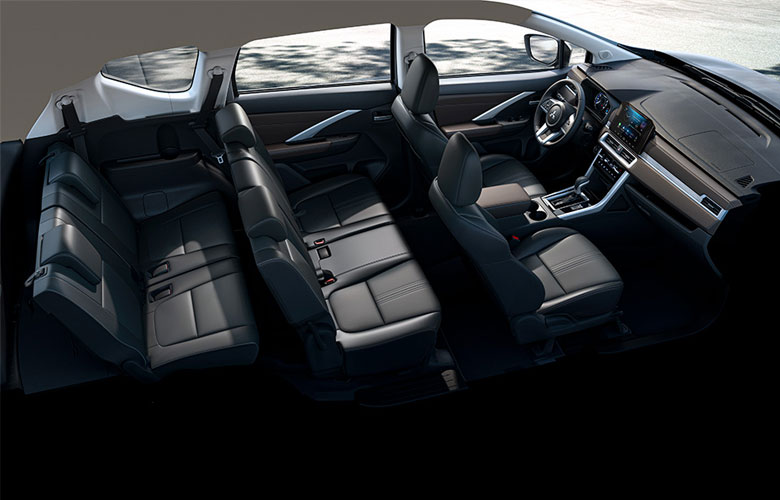 Mitsubishi Xpander 2022 mang đến cho người dùng khá nhiều không gian bên trong khoang cabin