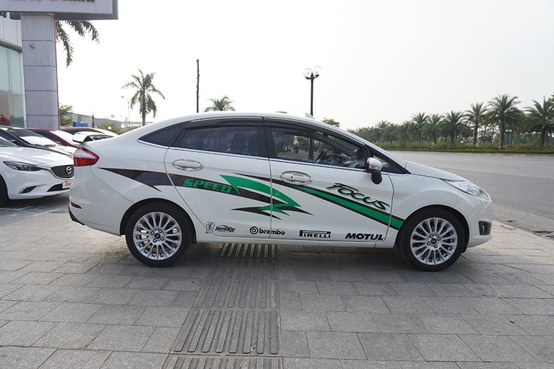 Ford Fiesta Titanium Sedan 1.5AT 2018 - 4