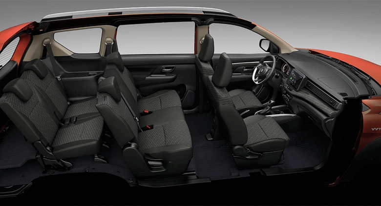 Khoang nội thất của Suzuki XL7 2023 được đánh giá cao về độ rộng rãi và tiện nghi