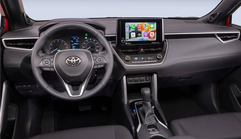 Nội thất của Toyota Cross được trang bị thêm nhiều tính năng hiện đại