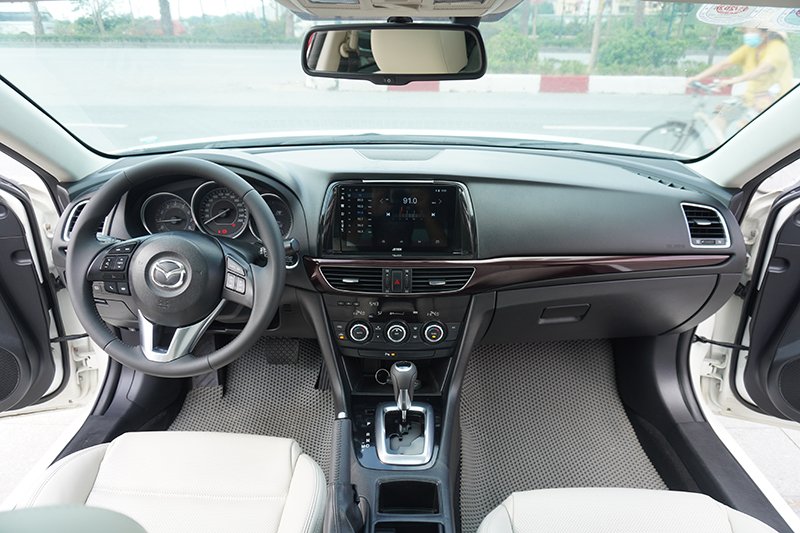 Mazda 6 2.0AT 2015 - 12