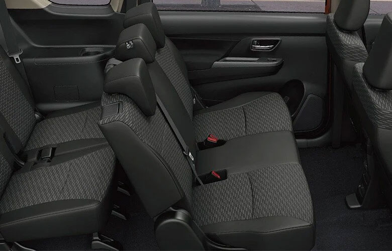 Khoang hành khách của Suzuki XL7 2023 mang đến cảm giác dễ chịu và thoải mái