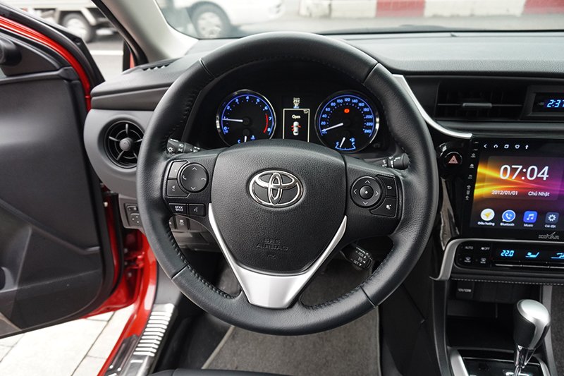 Toyota Corolla Altis 1.8AT 2021 - 9