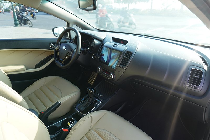Kia Cerato Luxury 1.6L AT 2018 - 14