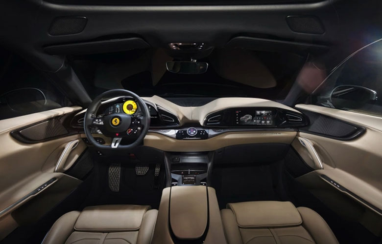 Kiểu dáng SUV kết hợp Crossover mang đến ngoại hình hấp dẫn nhưng đổi lại không gian nội thất Ferrari Purosangue 2023 khá chật so với các đối thủ.