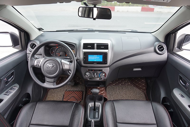 Toyota Wigo  G 1.2L AT 2018 - 13