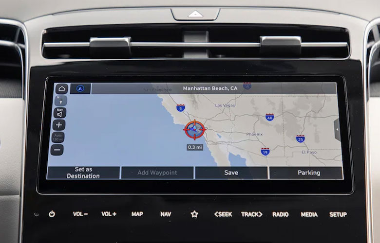 Màn hình cảm ứng 10.25 inch là trang bị nổi bật của Hyundai Tucson