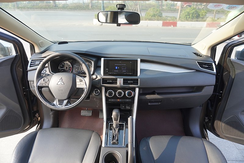 Mitsubishi Xpander 1.5L AT 2021 - 17