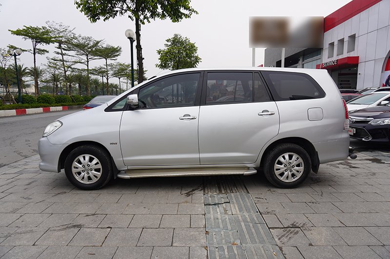 Toyota Innova V 2.0AT 2008 - 5
