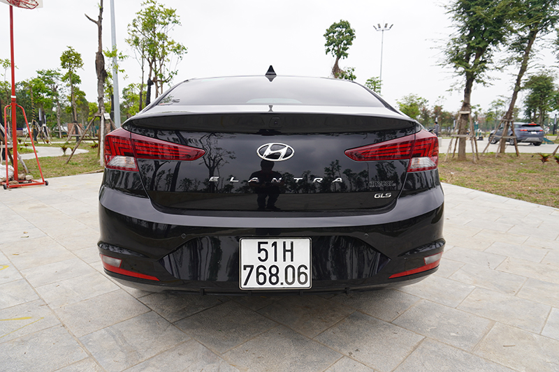 Hyundai Elantra  GLS 1.6L AT 2020 - 7