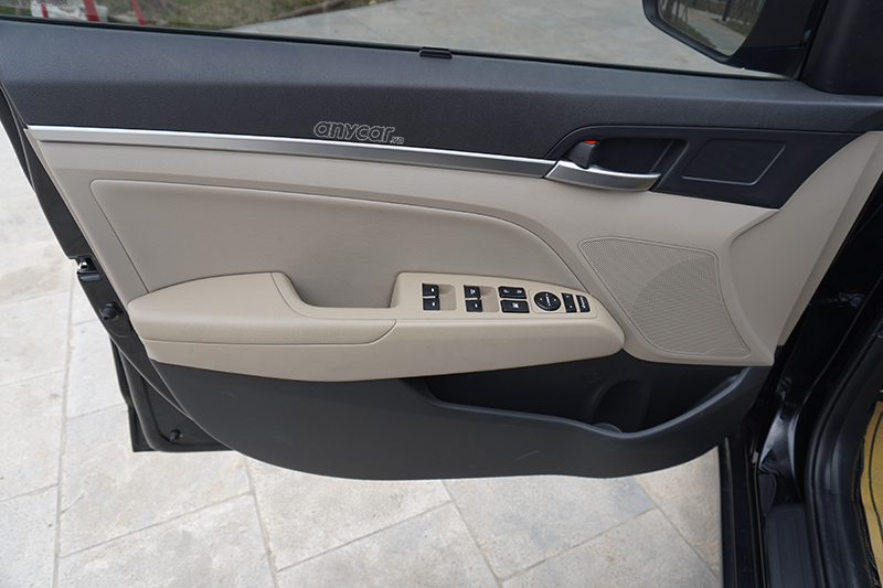 Hyundai Elantra  GLS 1.6L AT 2020 - 9
